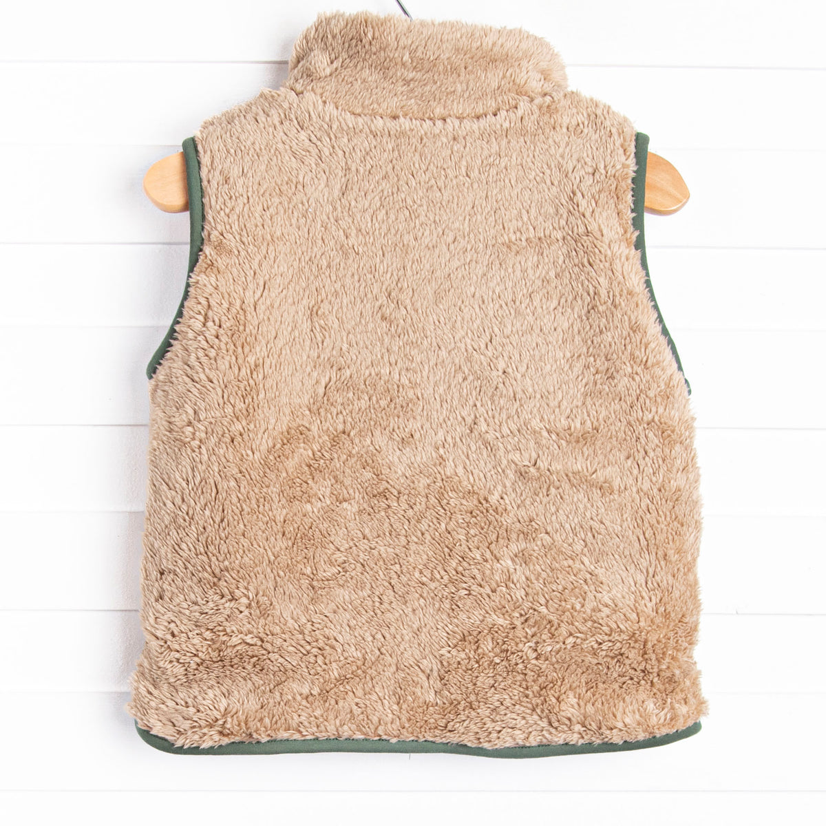 Kaleb Vest, Tan – Stitchy Fish