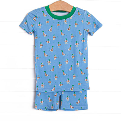 This set&nbsp;is made of the extremely soft, stretchy bamboo viscose fabric that feels like butter and features a mallard print.