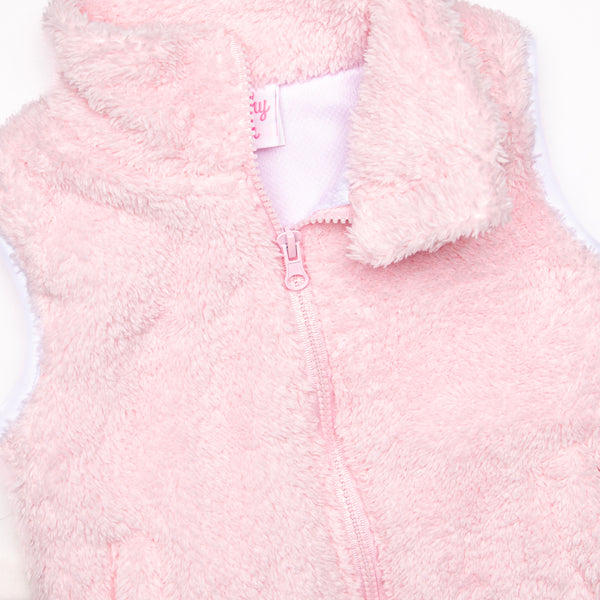 Kara Vest, Pink