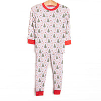  This set is made of the extremely soft, stretchy bamboo viscose fabric that feels like butter and features a Christmas puppies print. 