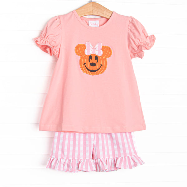 This set features pink fabric, a Jack-O-Lantern mouse applique, and light pink windowpane ruffle shorts to match.