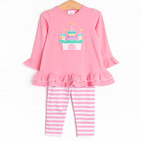 This&nbsp;legging set&nbsp;features long&nbsp;ruffle sleeves, coordinating pink stripe leggings, and an adorable castle applique.