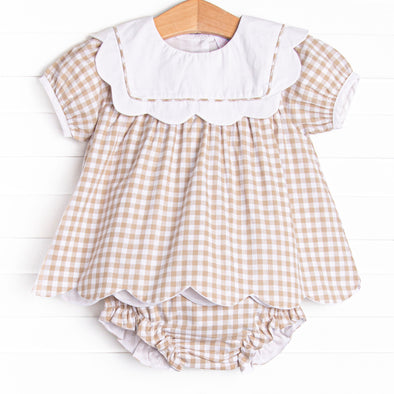 Thanksgiving Day Scalloped Bib Diaper Set, Tan