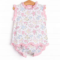  This set features a pink floral print. eyelet lace trim, and the softest knit material. 