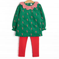 This set features a green corduroy, red gingham scalloped collar, and candy cane embroideries set. Coordinating red leggings to match