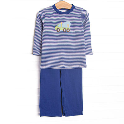  This set features a blue striped top, a concrete truck applique, and long sleeves. Coordinating blue pants to match. 