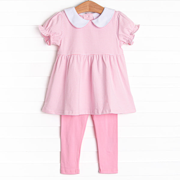  This set features a puff sleeve top in a pink striped print with a peter pan collar and pink leggings. 