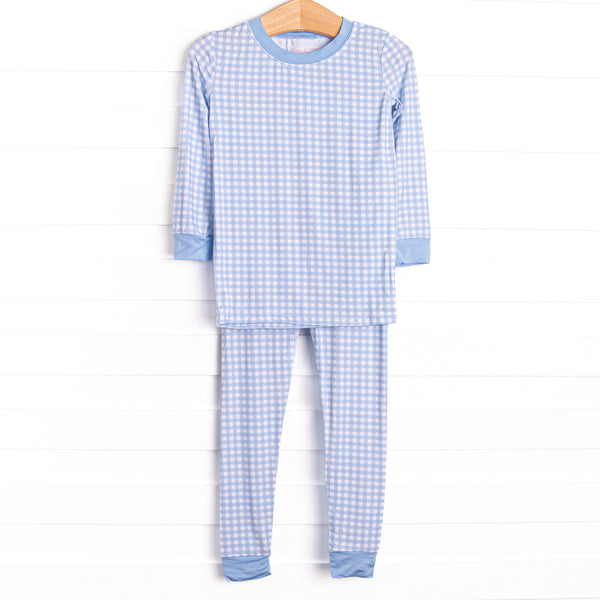 &nbsp;This set is made of the extremely soft, stretchy bamboo viscose fabric that feels like butter and features a light blue gingham print.