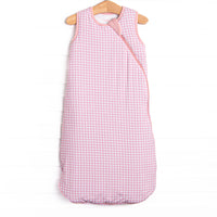 Featuring the softest bamboo knit material, zipper closure, and the prettiest light pink gingham , this bag is designed to help your little one fall asleep faster and stay asleep longer.