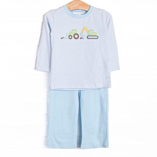 This set features a blue striped top, dig machines applique, and long sleeves. Coordinating blue pants to match.