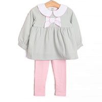  This set features a sage gingham print, a bow collar with pink ric rac trim, and long sleeves. Coordinating pink leggings to match. 