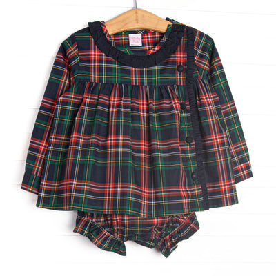  This set features navy tartan plaid print, a navy ruffle collar, front covered navy buttons, and navy ruffle trim. Coordinating diaper cover to match. 