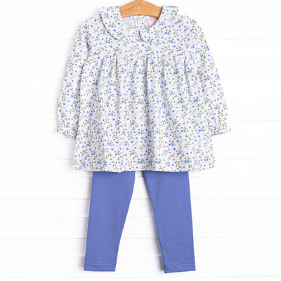 This&nbsp;set&nbsp;features a long sleeve top in a darling blue floral print, a peter pan collar and blue knit leggings to match.