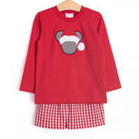  This set features a red top, a Christmas mouse head applique, and long sleeves. Coordinating red gingham shorts to match. 