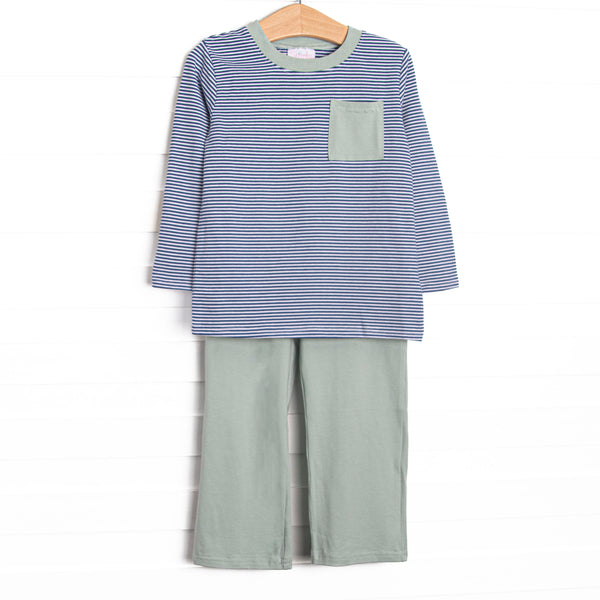  The set features soft knit material, a front pocket, and coordinating sage green pants. 