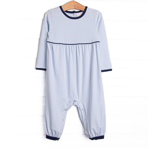  The Romper features long sleeves, snaps in the stride to make changing a breeze, and soft knit material. 