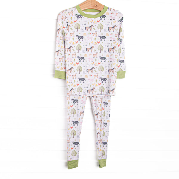 This set is made of the extremely soft, stretchy bamboo viscose fabric that feels like butter and features a farm animal print.