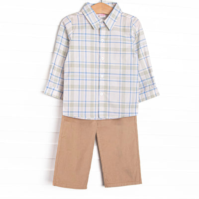  This set features sage and blue plaid fabric, a polo collar, and front buttons. Coordinating tan corduroy pants to match. 