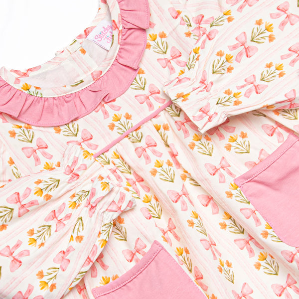 Bow Bouquets Ruffle Neck Pocket Legging Set, Pink