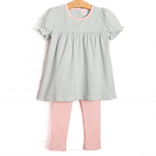  The Sarah Pima Legging Set&nbsp;features a puff sleeve green striped&nbsp;top, pink&nbsp;leggings, and our extremely soft Pima cotton material. 