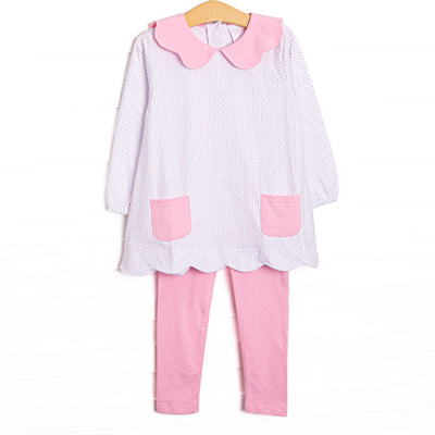 This set features a pink bitty dot top with a pink collar and pockets. Coordinating pink leggings to match.