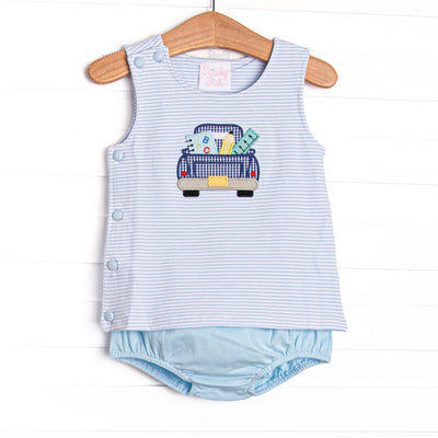 This set features a blue striped fabric, pickup truck applique, and fabric covered buttons.
