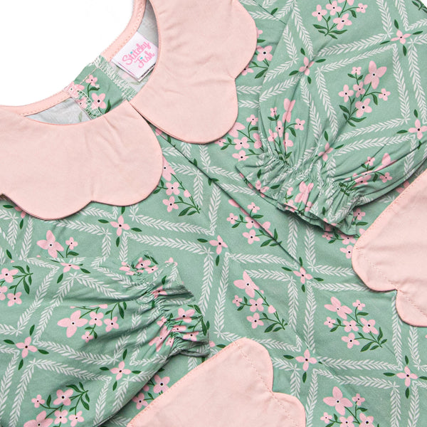 Tiled Tassels Scalloped Pocket Bloomer Set, Green
