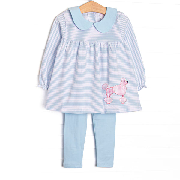  This set features a blue striped print, a puppy applique and blue peter pan collar. Coordinating blue leggings to match. 