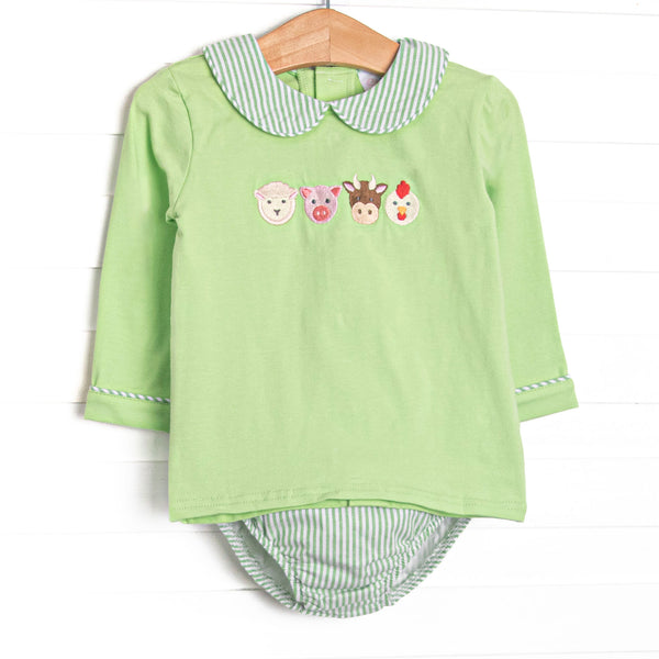  This set features light green fabric, a striped Peter Pan collar, and farm animal embroideries. Coordinating green striped diaper cover to match. 