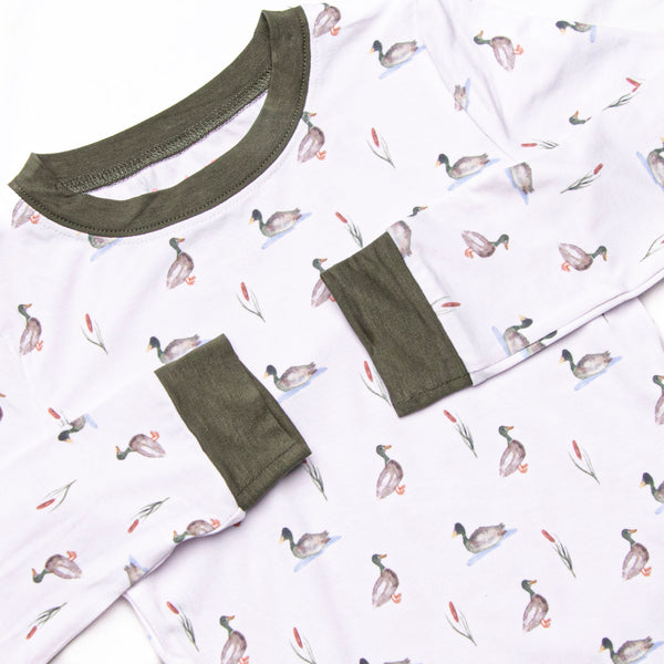 Migrating Mallard Bamboo Pajama Set, Green