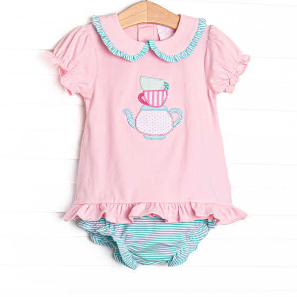  This set features a pink puff sleeve top with&nbsp; a peter pan collar with mint striped ruffles, and a tea applique. Coordinating mint striped diaper cover to complete the set. 