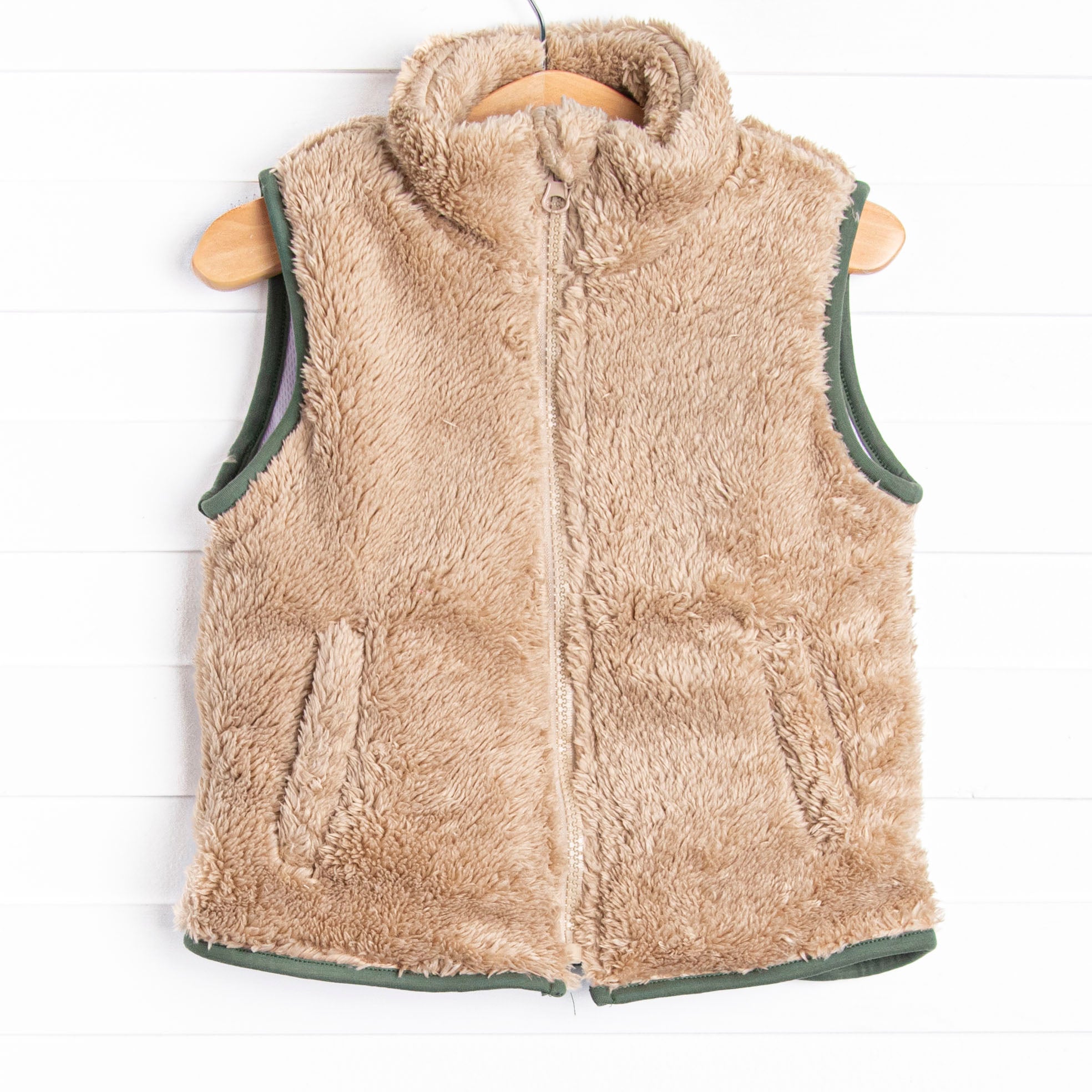 Kaleb Vest, Tan – Stitchy Fish