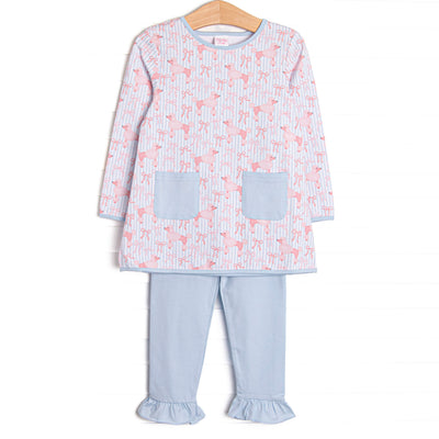  This set features blue striped fabric, a pink poodle print, blue front pockets, and blue elbow patches. Coordinating blue ruffle leggings to match. 