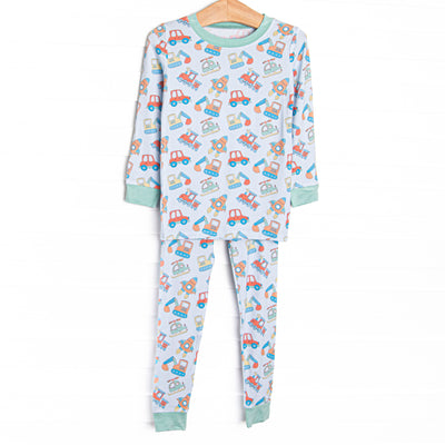 This set&nbsp;is made of the extremely soft, stretchy bamboo viscose fabric that feels like butter and features a transportation print.