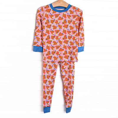 This set is made of the extremely soft, stretchy bamboo viscose fabric that feels like butter and features a waffle and fruit print.