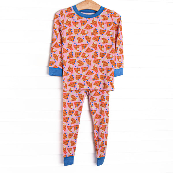This set is made of the extremely soft, stretchy bamboo viscose fabric that feels like butter and features a waffle and fruit print.