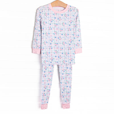 This set is made of the extremely soft, stretchy bamboo viscose fabric that feels like butter and features a pink floral gingham print.