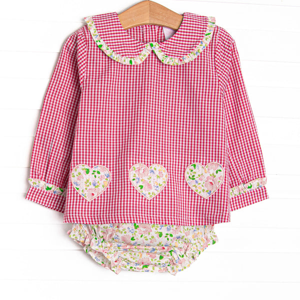 This set features a red mini gingham print, a peter pan collar with ruffle trim, and floral heart appliques. Coordinating floral diaper cover to match. 