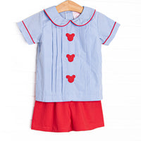  This set features blue gingham fabric, mouse embroidery, and a Peter Pan collar. Coordinating red shorts to match. 
