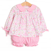 This set features pink ballerina printed fabric, a pink Peter Pan collar, and long sleeves. Coordinating pink bloomer shorts to match.