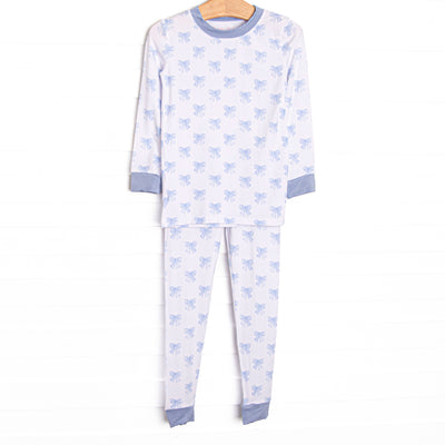 This set is made of the extremely soft, stretchy bamboo viscose fabric that feels like butter and features a bow print.