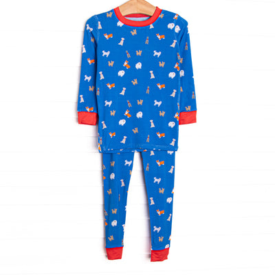 This set is made of the extremely soft, stretchy bamboo viscose fabric that feels like butter and features a puppy print.
