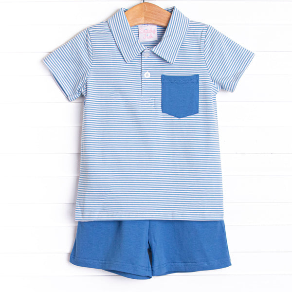  This cozy knit favorite is a staple for every little guy's closet featuring soft knit material, coordinating knit shorts, and medium blue stripes. 