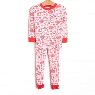  This set is made of the extremely soft, stretchy bamboo viscose fabric that feels like butter and features a red football print. 
