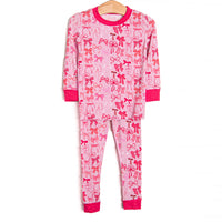 This set&nbsp;is made of the extremely soft, stretchy bamboo viscose fabric that feels like butter and features a pink bow print.