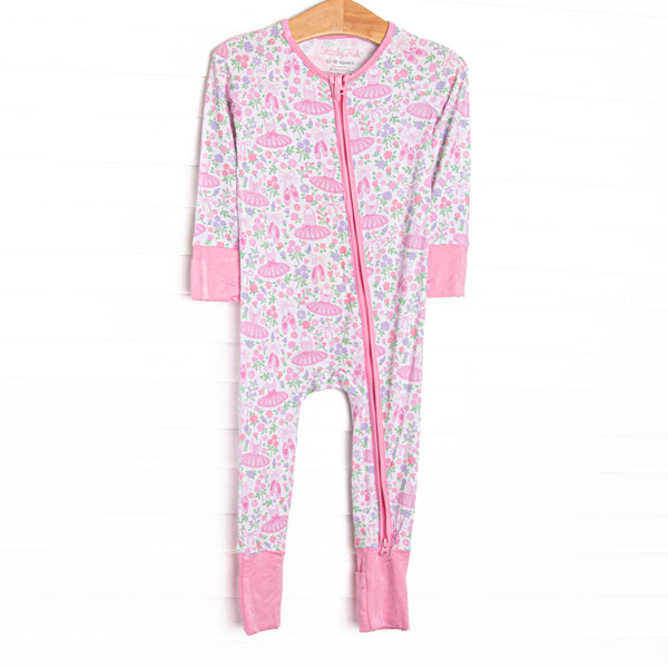  This zippy is made of the extremely soft, stretchy bamboo viscose fabric that feels like butter and features a pink ballerina print. 
