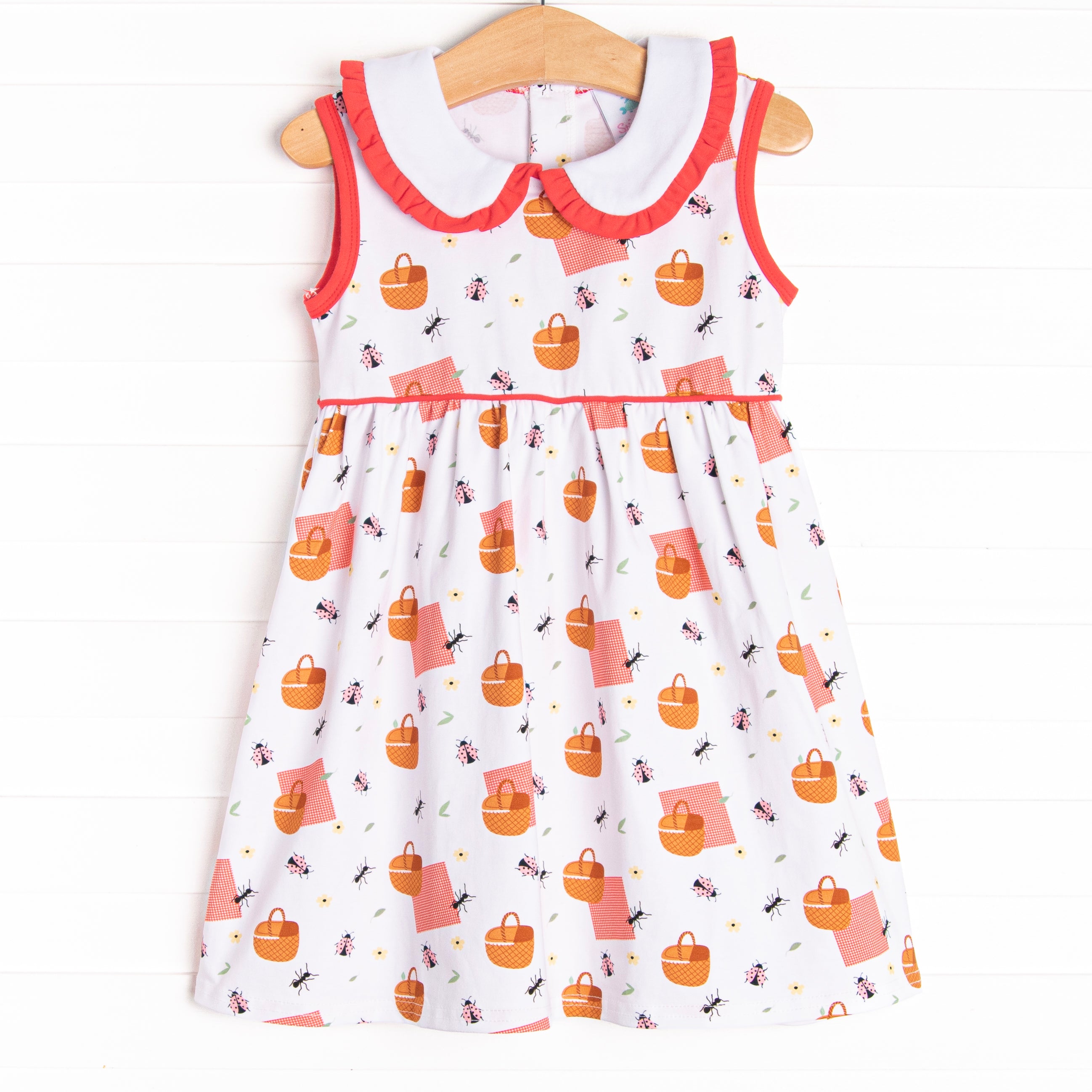Girl's Picnic Party Dress in Red size 8 Girl's Picnic Party Dress in Red size 8