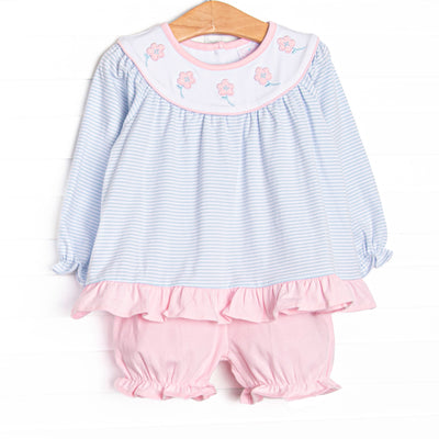  This set features blue knit stripes, floral applique, and a white bib collar. Coordinating pink bloomers to match. 