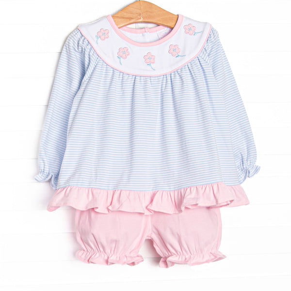  This set features blue knit stripes, floral applique, and a white bib collar. Coordinating pink bloomers to match. 