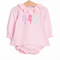 This set features pink striped fabric, ballerina trio applique, and a ruffle collar. Coordinating pink diaper cove to match.